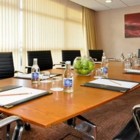 Hotell Harbour 4*