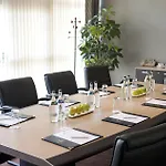 Harbour Hotel 4*