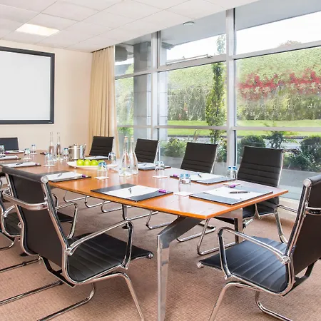 Harbour Szálloda 4*