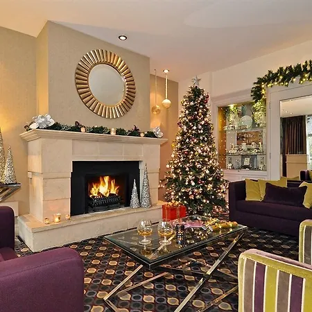 Harbour Hotel 4*