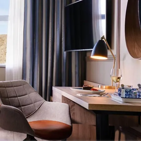 Otel Harbour 4*